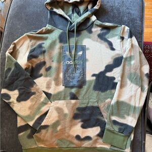 Adidas Men's Green and Tan Camo Hoodie